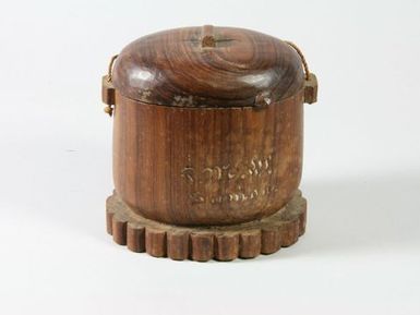 Box (pusa)