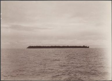Island of Nukapu, Reef Islands, Swallow Group, Solomon Islands, 1906 / J.W. Beattie