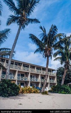 Cook Islands - Moana Sands Beachfront Hotel, 1974