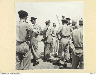 TOROKINA, BOUGAINVILLE ISLAND. 1944-12-15. VX38969 MAJOR GENERAL W. BRIDGEFORD, CBE, MC, GENERAL OFFICER COMMANDING, 3RD DIVISION (1) AND VX13 LIEUTENANT GENERAL S.G. SAVIGE, CB, CBE, DSO, MC, ED, ..