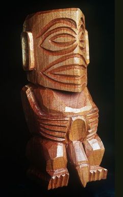 Tangaroa figure