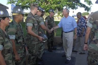 [Assignment: 48-DPA-SOI_K_Guam_6-6-7-07] Pacific Islands Tour: Visit of Secretary Dirk Kempthorne [and aides] to Guam, U.S. Territory [48-DPA-SOI_K_Guam_6-6-7-07__DI11979.JPG]