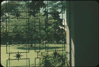 The war cemetery at Bitapaka (4) : Rabaul, New Britain, Papua New Guinea, 1960-1961 / Terence and Margaret Spencer