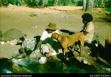 Women making Johnny cakes