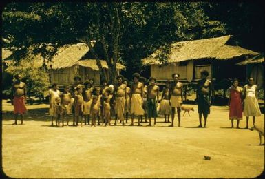 People of inland villages (2) : Goodenough Island, D'Entrecasteaux Islands, Papua New Guinea, 1956-1958 / Terence and Margaret Spencer
