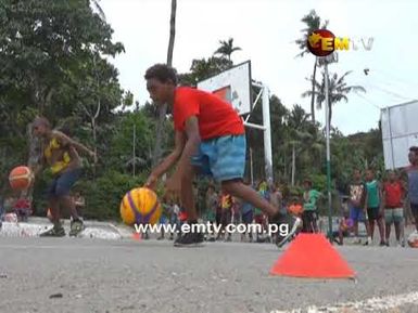 Kaugere School Holiday Pikinini Hoops Training Commences