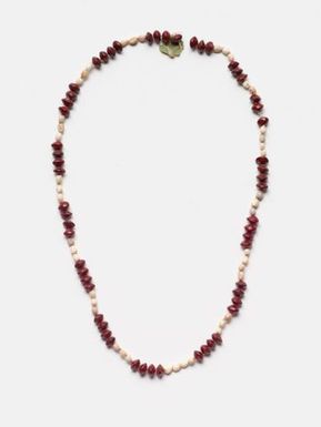 'ei (seed necklace)