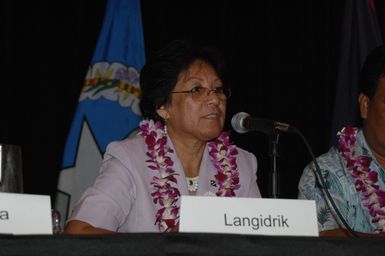 [Assignment: 48-DPA-09-30-08_SOI_K_Isl_Conf_Final] Final day of Insular Areas Health Summit [("The Future of Health Care in the Insular Areas: A Leaders Summit") at the Marriott Hotel in] Honolulu, Hawaii, where Interior Secretary Dirk Kempthorne [joined senior federal health officials and leaders of the U.S. territories and freely associated states to discuss strategies and initiatives for advancing health care in those communinties [48-DPA-09-30-08_SOI_K_Isl_Conf_Final_DOI_0822.JPG]