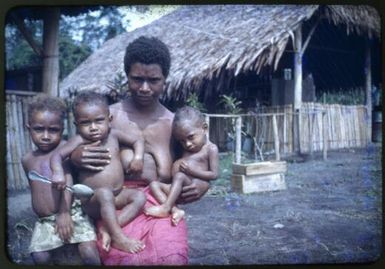 Awala twins, Saiho, 1952 / Albert Speer