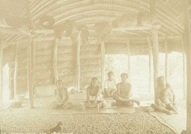 Samoan House, Apia - Kava making