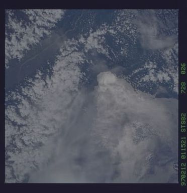 STS082-728-026 - STS-082 - Earth observations taken from shuttle orbiter Discovery during STS-82 mission