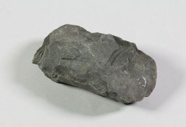 To‘i ma‘a (stone adze) fragment