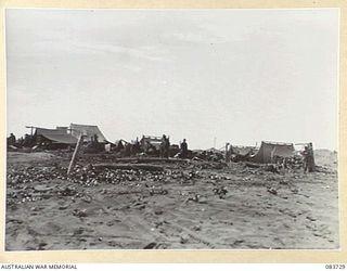 DRINIUMOR RIVER, NEW GUINEA. 1944-11-23. TROOPS AT A CAMP WITHIN HQ 6 DIVISION AREA