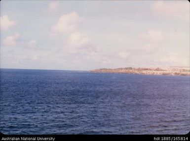 Barge returning to shore