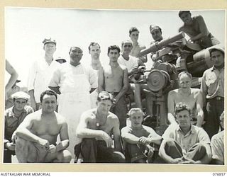 JACQUINOT BAY, NEW BRITAIN. 1944-11-07. AMERICAN CREW MEMBERS OF THE UNITED STATES TROOPSHIP, CAPE ALEXANDER