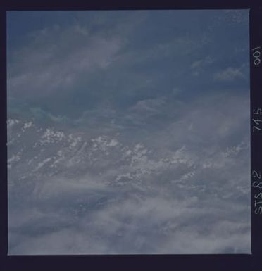 STS082-745-001 - STS-082 - Earth observations taken from shuttle orbiter Discovery during STS-82 mission