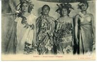 Tahiti. - Jeunes femmes indigènes