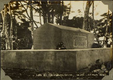 Late R. L. Stevenson's Grave, Apia
