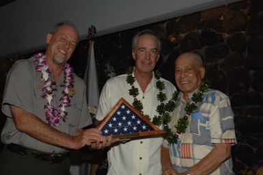 [Assignment: 48-DPA-09-28-08_SOI_K_NPS_Vol_AZ] President's Call to Service Award ceremony and reception for volunteers at the U.S.S. Arizona Memorial, Pearl Harbor, Honolulu, Hawaii, with Secretary Dirk Kempthorne [joining the National Park Service's Chief Historian for the Memorial, Daniel Martinez, among the dignitaries on hand] [48-DPA-09-28-09_SOI_K_NPS_Vol_AZ_IOD_4662.JPG]