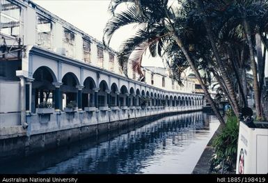 Fiji - canal