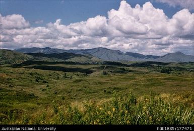 Goroka - Kainantu - 4 miles after Goroka