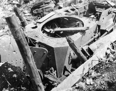 [Wrecked Japanese Equipment on Namur Island]