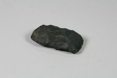 To'i Ma'a (Stone Adze)
