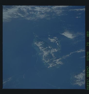 S48-78-089 - STS-048 - Earth observations taken during the STS-48 mission