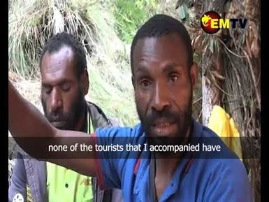 TOURISTS EMPRESSED