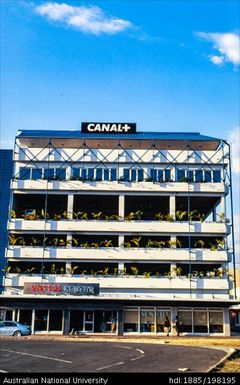 New Caledonia - multi-storey building, Canal+, Virtual Center