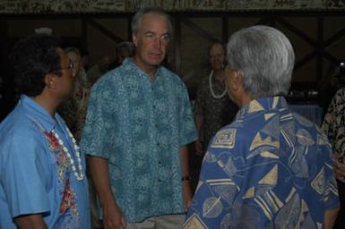 [Assignment: 48-DPA-SOI_K_Palau_6-7-9-07] Pacific Islands Tour: Visit of Secretary Dirk Kempthorne [and aides] to Palau Islands, Republic of Palau [48-DPA-SOI_K_Palau_6-7-9-07__DI13054.JPG]