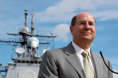 The Honorable Dr. Donald C. Winter, Secretary of the Navy (SECNAV), speaks to local news reporters onboard Naval Station Pearl Harbor, Hawaii, on Aug. 23, 2006. The SECNAV is currently visiting military installations and commands in the Hawaii Region. (U.S. Navy photo by Mass Communication SPECIALIST 1ST Class James E. Foehl) (Released)