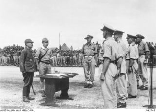 CAPE WOM, WEWAK, NEW GUINEA, 1945-09-13, LIEUTENANT GENERAL HATAZO ADACHI, (1) GOC XV111 JAPANESE ARMY, TALKING TO MAJOR GENERAL H.C.H. ROBERTSON, (2) GOC 6 AUSTRALIAN DIVISION, AFTER HIS ARRIVAL ..