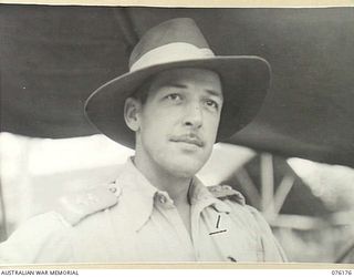 FINSCHHAFEN, NEW GUINEA. 1944-09-20. SX29825 LIEUTENANT G.A. MURRAY, OFFICER IN CHARGE, 8TH MOVEMENT CONTROL GROUP, (DREGER DETACHMENT)