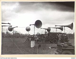 VEHICLES AND GUNS PARTICIPATING IN THE ROYAL AUSTRALIAN ARTILLERY 25 POUNDER EVENT ORGANISED BY HQ ROYAL AUSTRALIAN ARTILLERY 9 DIVISION DURING THE 9 DIVISION GYMKHANA AND RACE MEETING AT HERBERTON ..