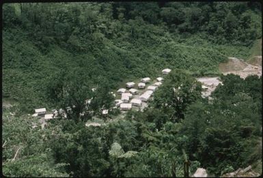 Panguna mine (6) : Bougainville Island, Papua New Guinea, March 1971 / Terence and Margaret Spencer