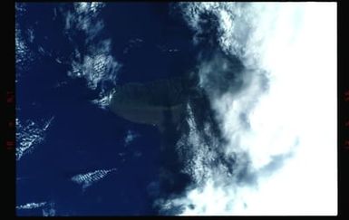 STS073-322-026 - STS-073 - Earth observations taken from shuttle orbiter Columbia