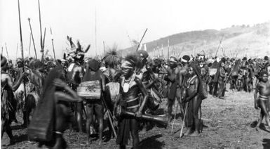 Sing sing for stamping down a landing field, Mogei, Mount Hagen, December 1934 [G. Heydon]