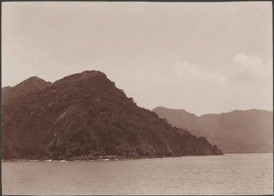 Dives Bay, Ureparapara, Banks Islands, 1906, 1 / J.W. Beattie
