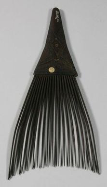 Head Comb