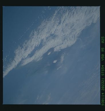 STS054-95-025 - STS-054 - Earth observations