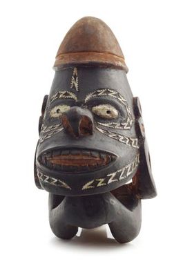 Nguzunguzu (War canoe prow figurehead)