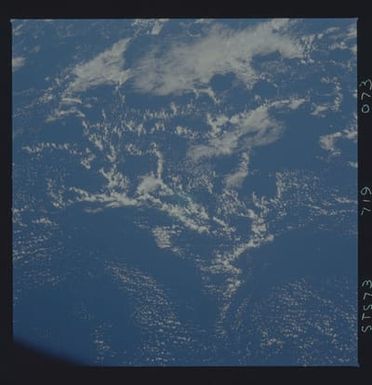 STS073-719-073 - STS-073 - Earth observations taken from shuttle orbiter Columbia