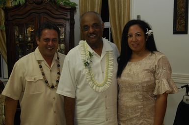 [Assignment: 48-DPA-SOI_K_Amer_Sam] Pacific Islands Tour: Visit of Secretary Dirk Kemmpthorne [and aides] to American Samoa, U.S. Territory [48-DPA-SOI_K_Amer_Sam__DI15539.JPG]