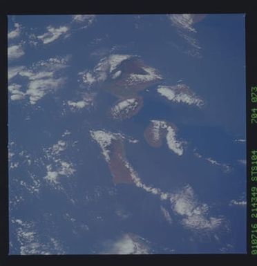 STS104-704-073 - STS-104 - Hawaiian Islands panoramic taken by the STS-104 crew