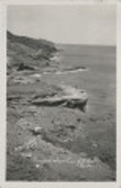 Rugged shoreline of Oahu