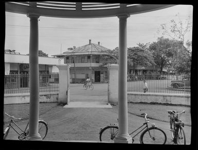 Street scene, Papeete, Tahiti