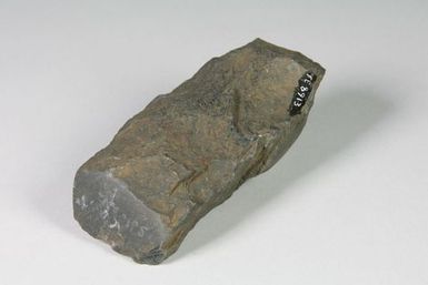 To'i Ma 'a (stone adze)