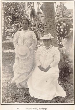 Two young Rarotongan women, 1903
