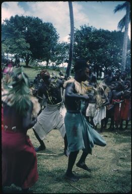 Nissan Island dancing (10) : Nissan Island, Papua New Guinea, 1960 / Terence and Margaret Spencer